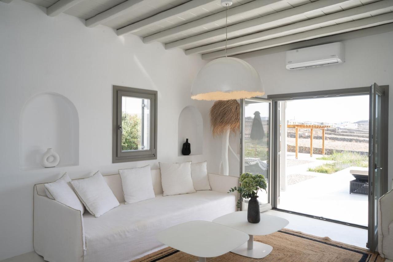 Private Villa Maou Ano Mera Exterior photo